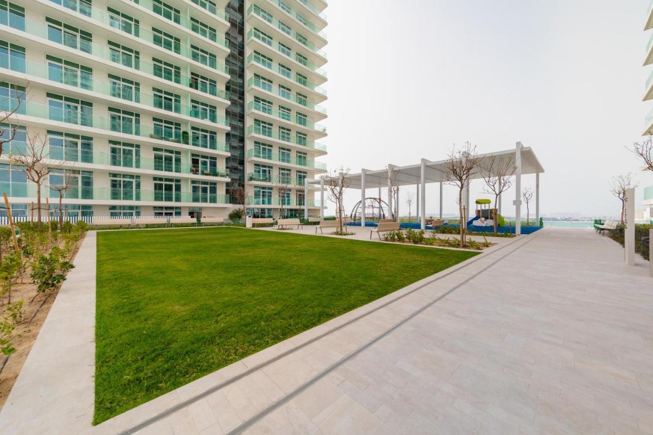 Eden's - Sunrise Bay Emaar Beachfront