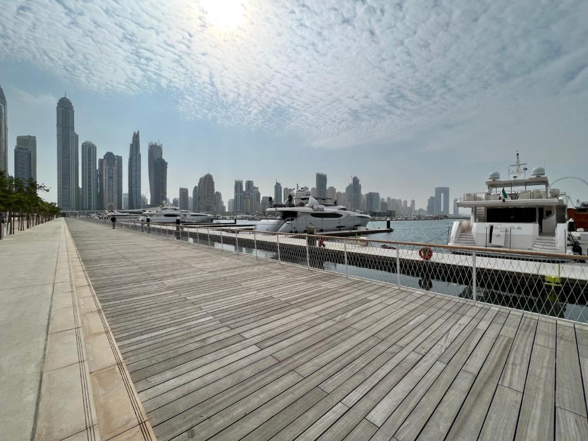 The Smart Concierge - Sunrise Bay Appartement Dubaï