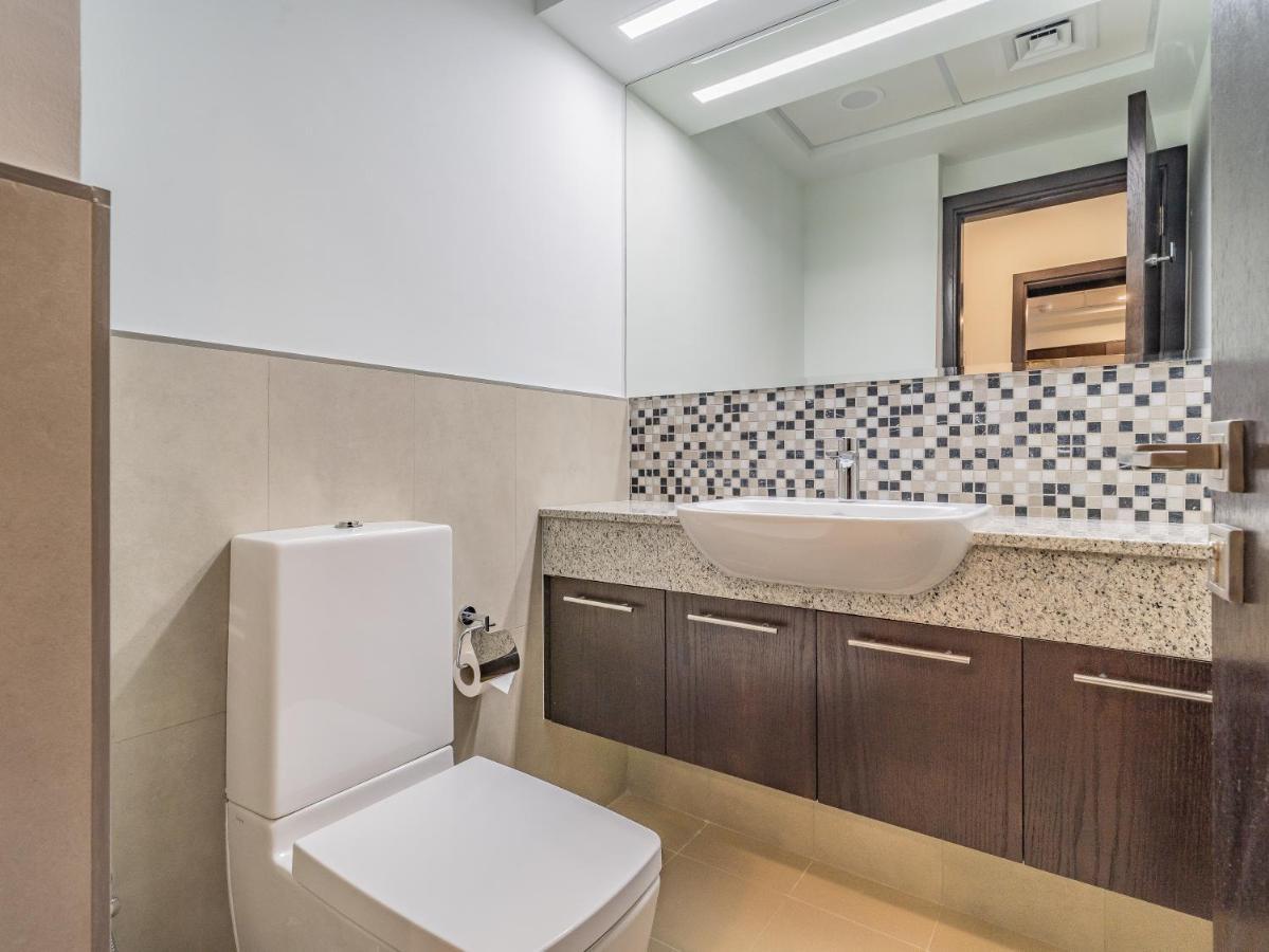 Apartament Charming Tropical Minutes To Mall *