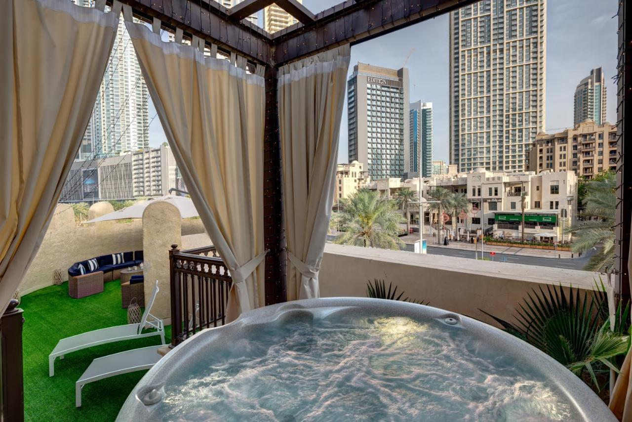 Durrani Homes - Unique Garden At Souk Al Bahar Besides Mall & Burjkhalifa With Private Jaccuzi * Dubai