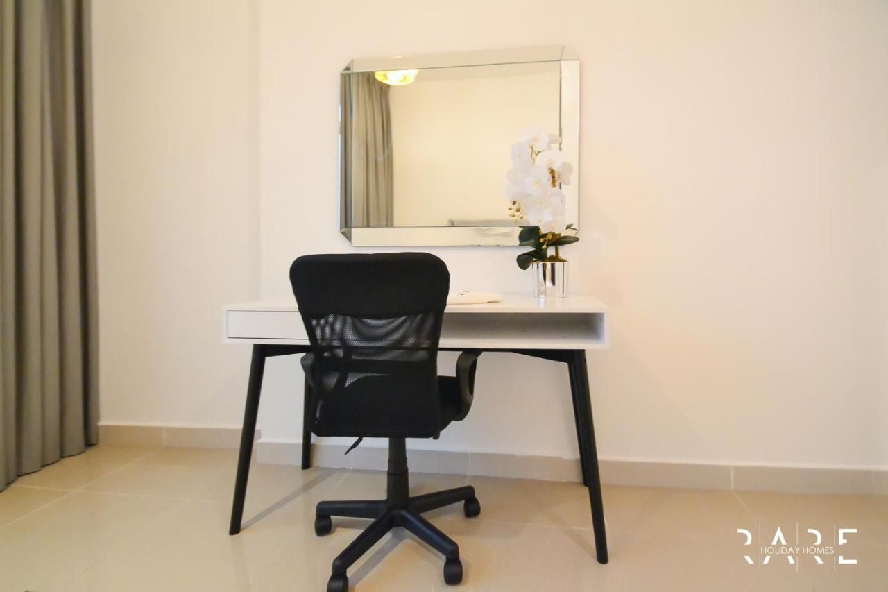 Apartment Rare Homes Next To Metro & View In Tower - R1205