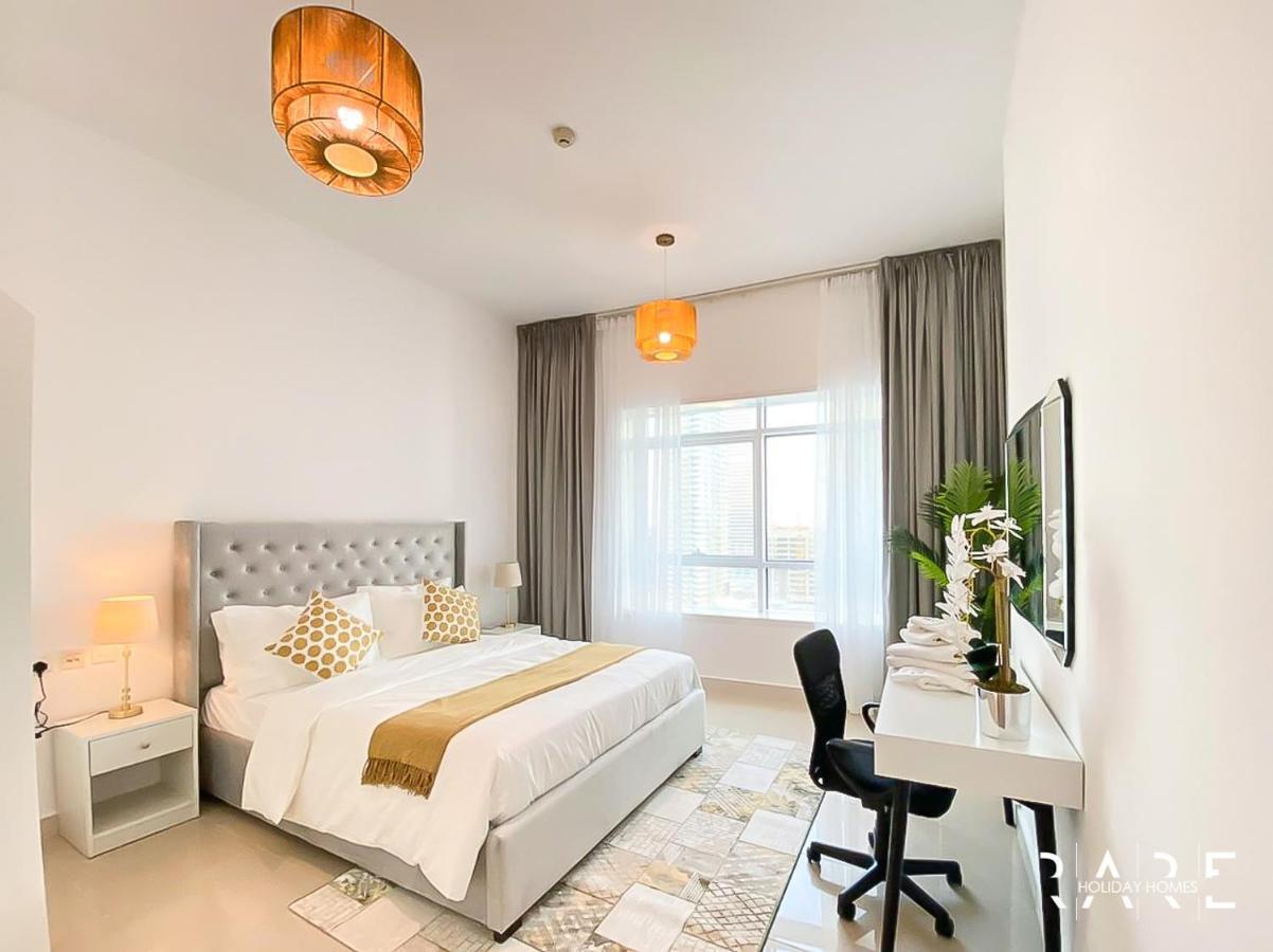 Rare Homes Next To Metro & View In Tower - R1205 * Dubai