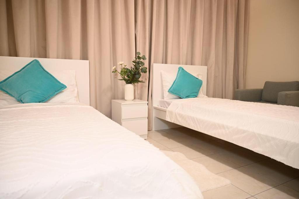 Apartment Cozy And Very Well-lit In Difc Dubai