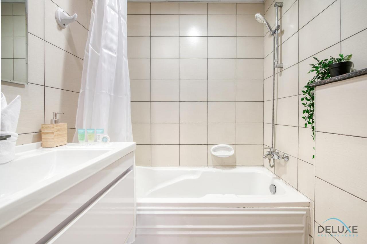 Apartamento Dreamy 2br At Marina Pinnacle Marina By Deluxe Homes Dubái