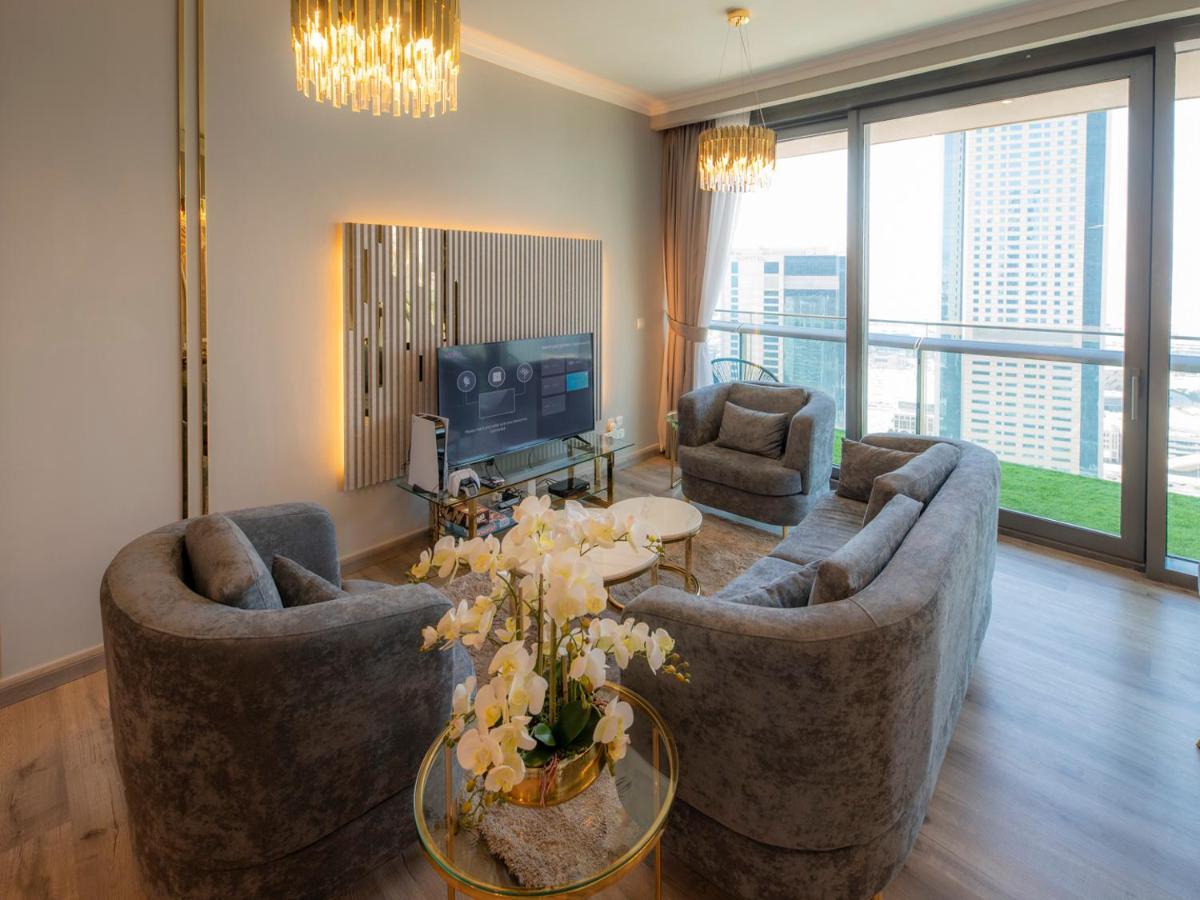 Apartment First Class 2br With Full Skyline & Sea View Dubai
