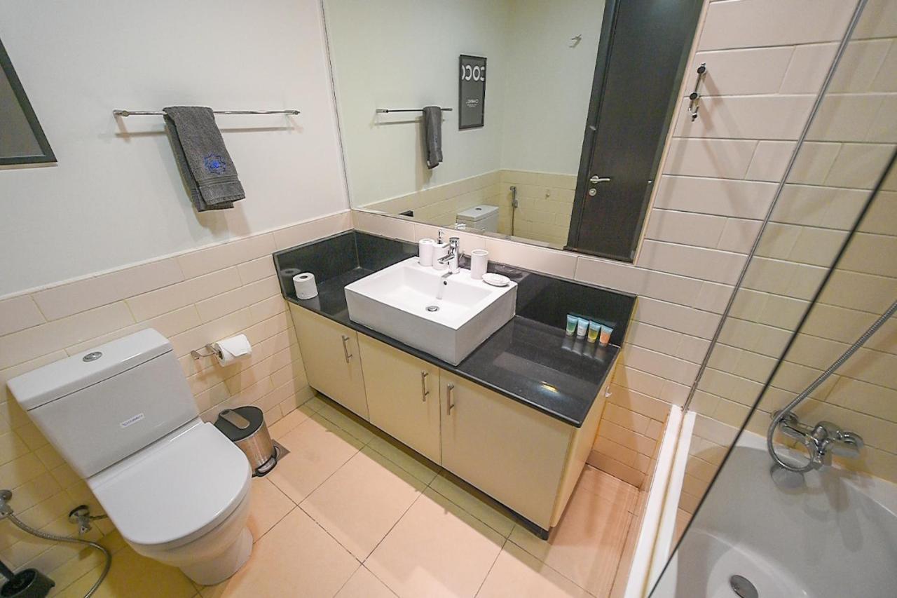 Apartemen Lovely 2 Bed With Marina View - Dhl