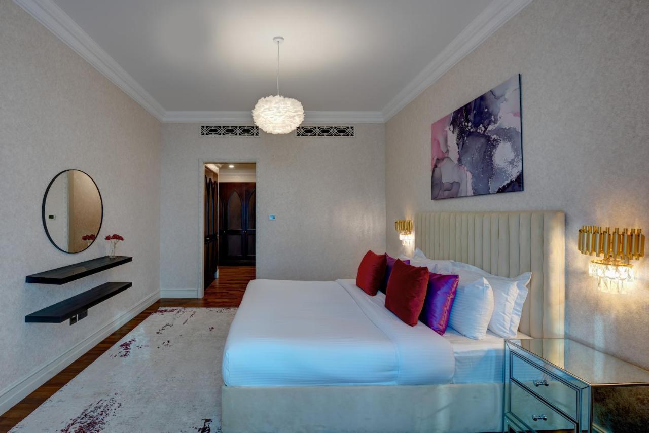 Apartamento Durrani Homes - Unique Garden At Souk Al Bahar Besides Mall & Burjkhalifa With Private Jaccuzi