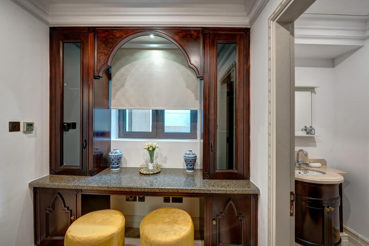Durrani Homes - Unique Garden At Souk Al Bahar Besides Mall & Burjkhalifa With Private Jaccuzi Apartament