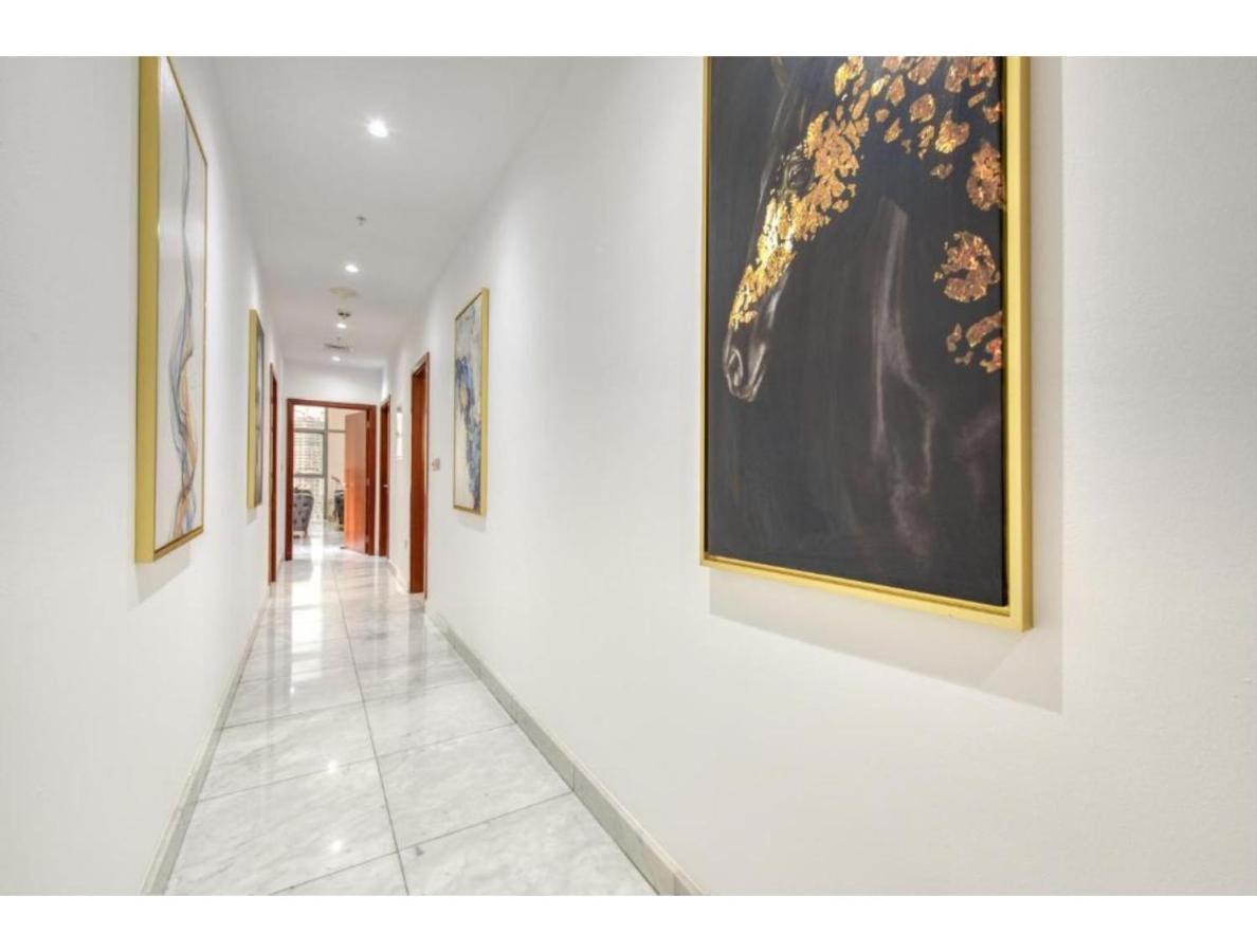 The Penthouse Near Burj Khalifa And Mall Lejlighed