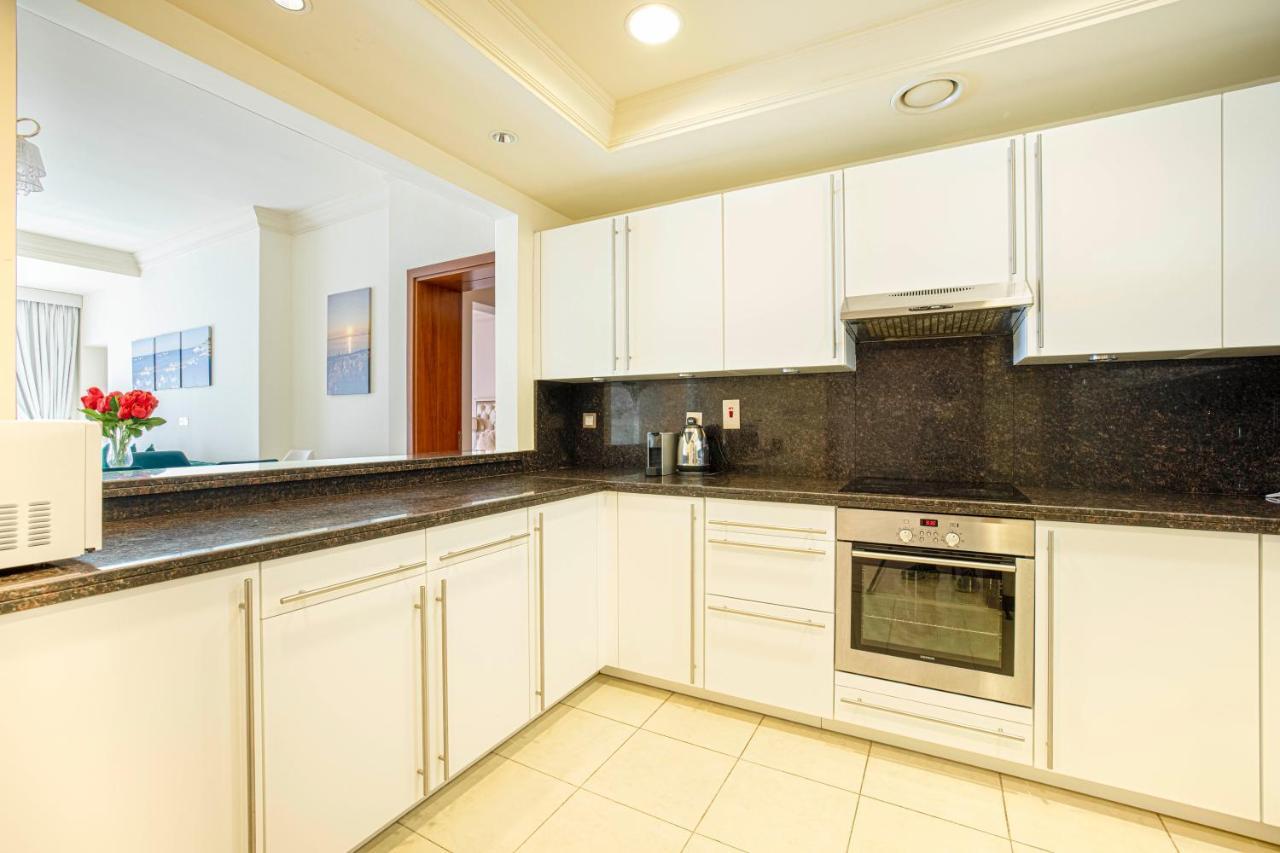 Apartment Daniels 2br Fairmont North Full Sea View