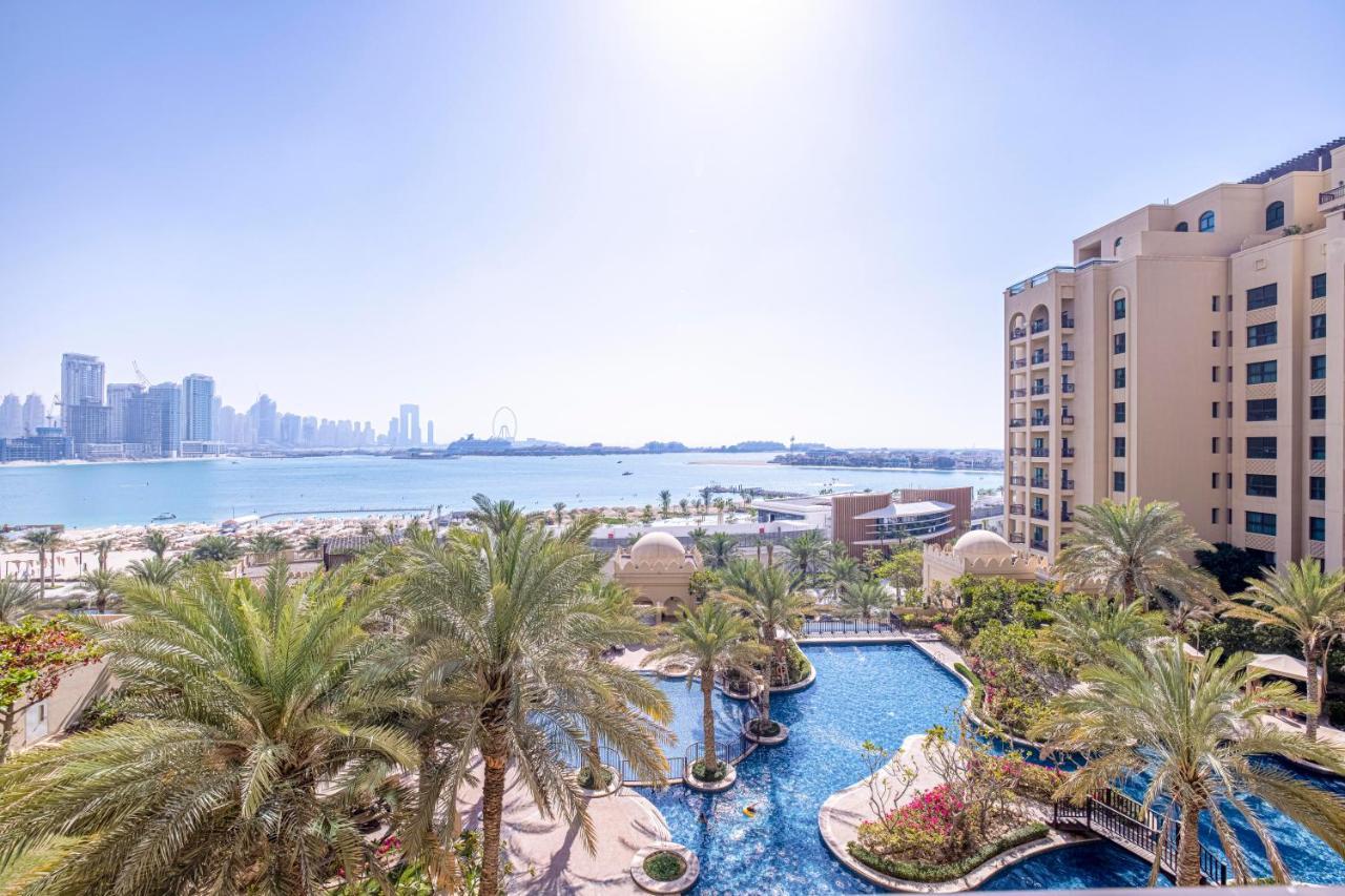 Apartment Daniels 2br Fairmont North Full Sea View Dubai