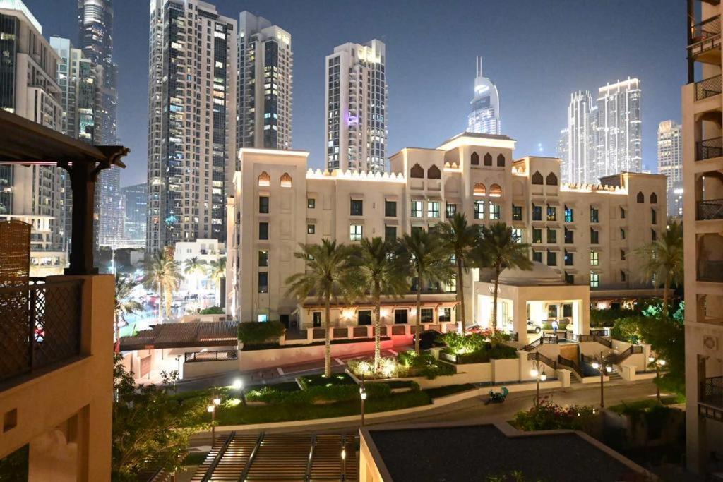 Burj Khalifa View, Birds Chirping, Cozy And Stylish * Dubai