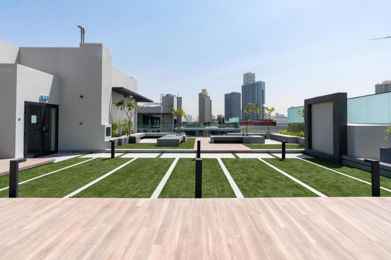 Appartement Ultimate Modern With Pool View In Jvc *