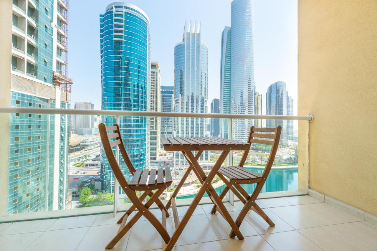 Luxury Escapes - Elegant And Spacious 1bed With 2 Balconies In Jlt * Dubái