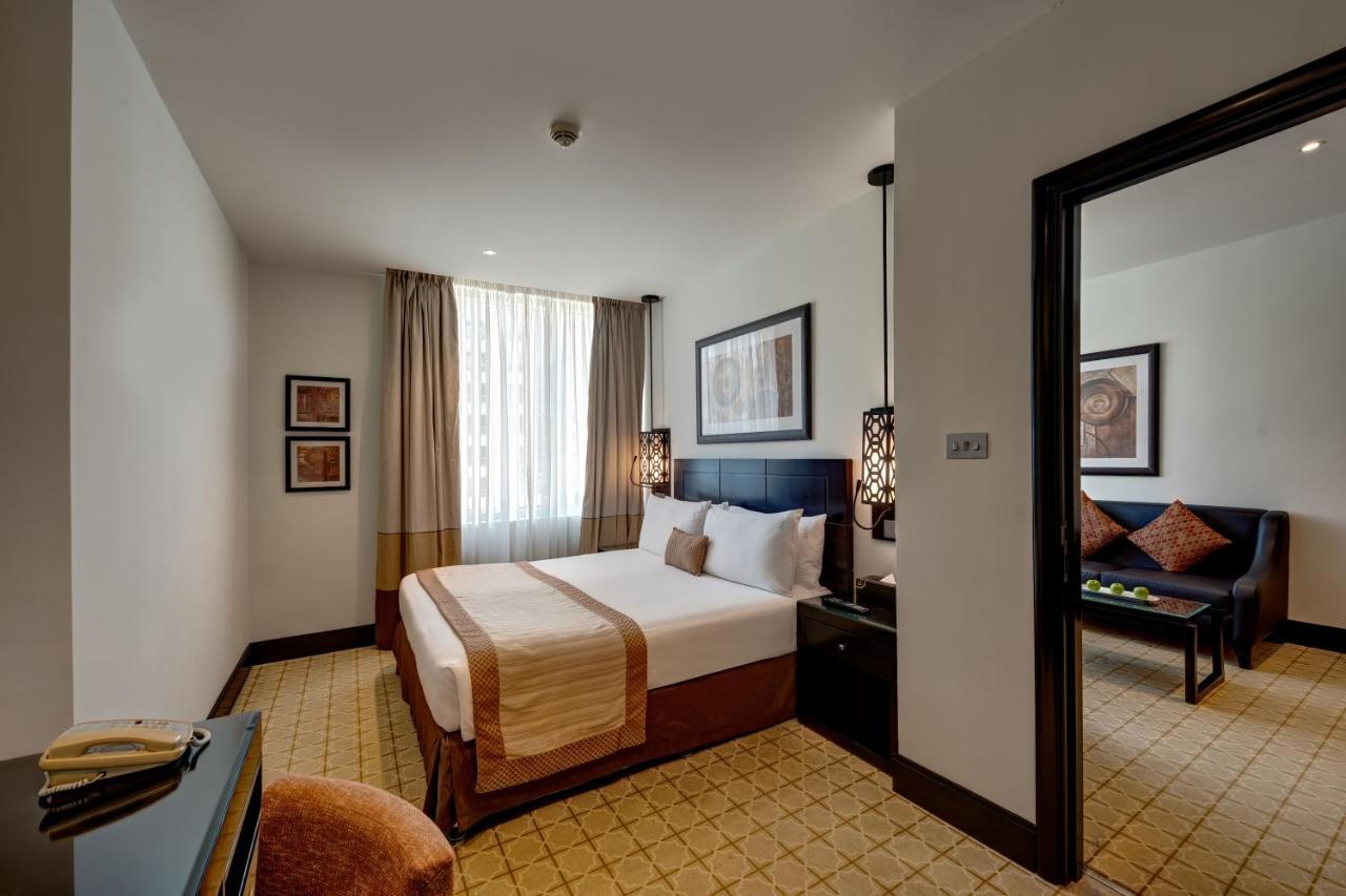 Hotel Al Barsha By Ihg 4*