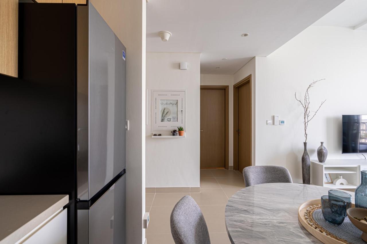 Apartment Higuests - Stylish Floating Over The Marina Waters *