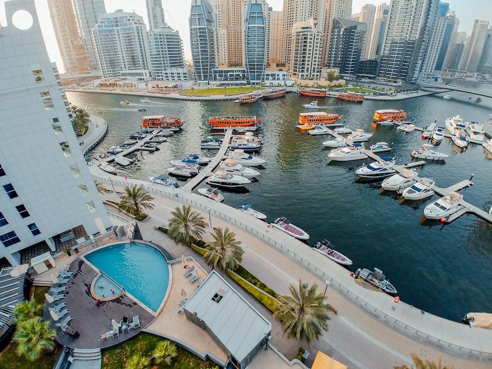 Lägenhetshotell Signature And Dubai