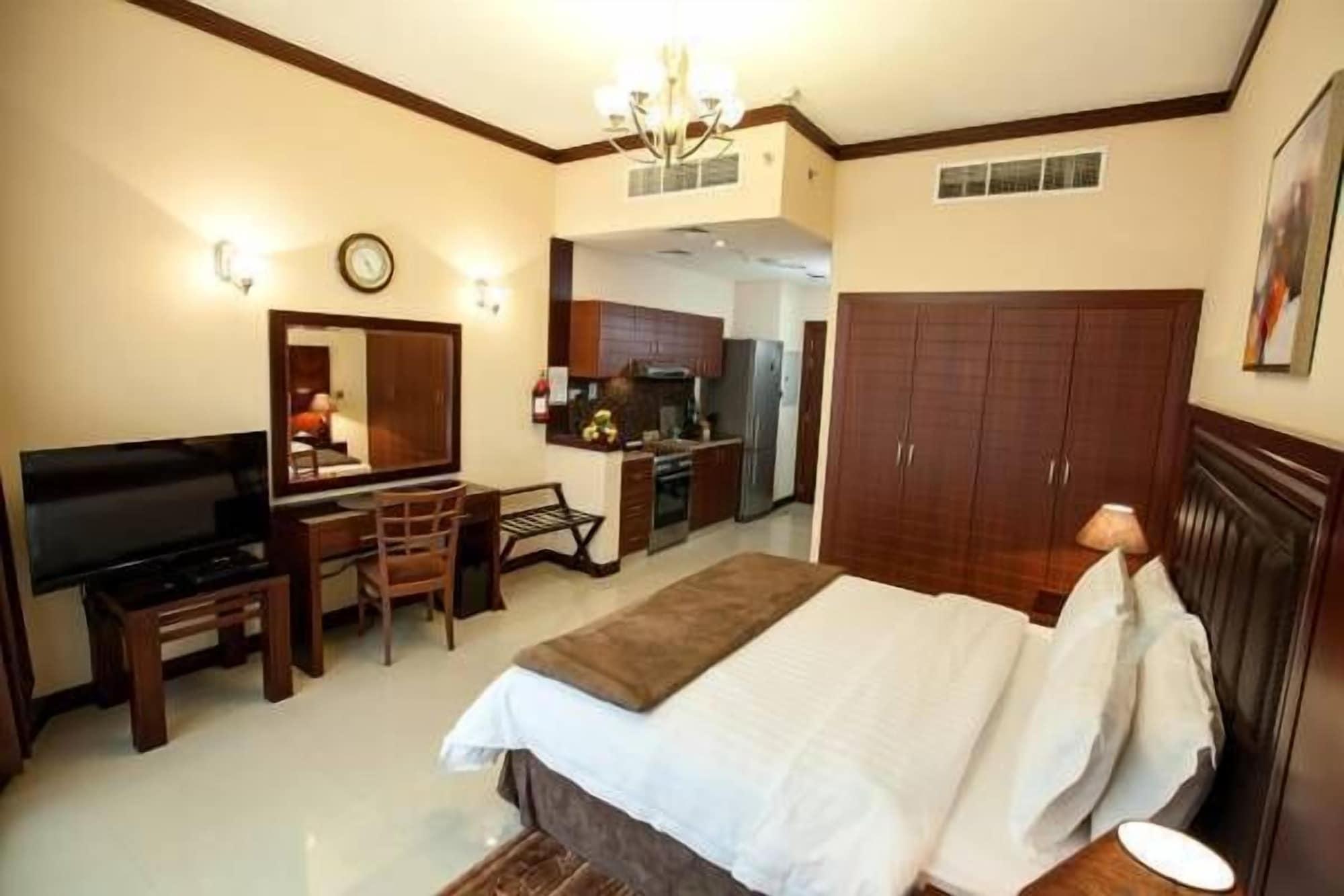 Aparthotel Xclusive Maples 3*