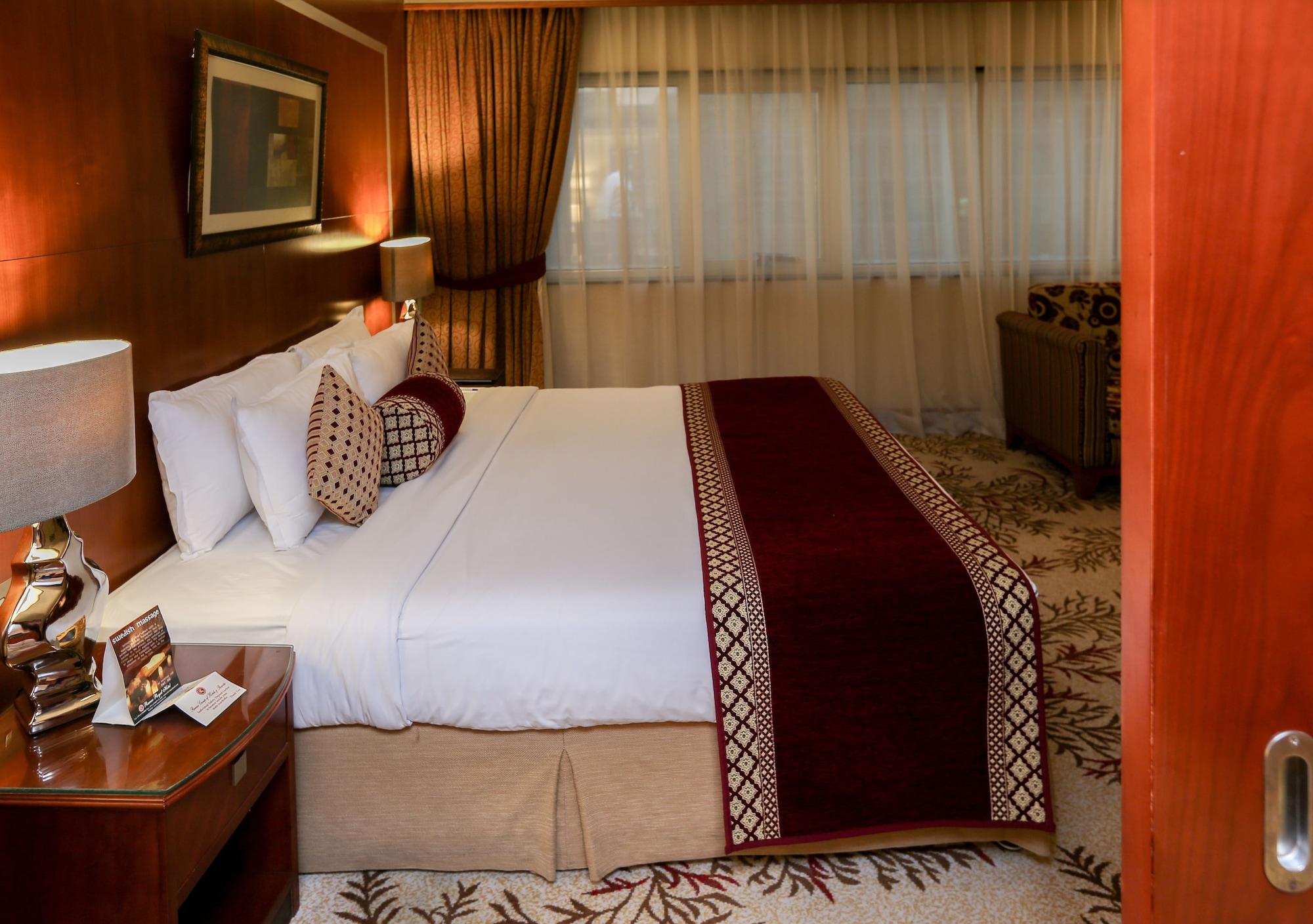 Hotel Ramee Royal Dubai