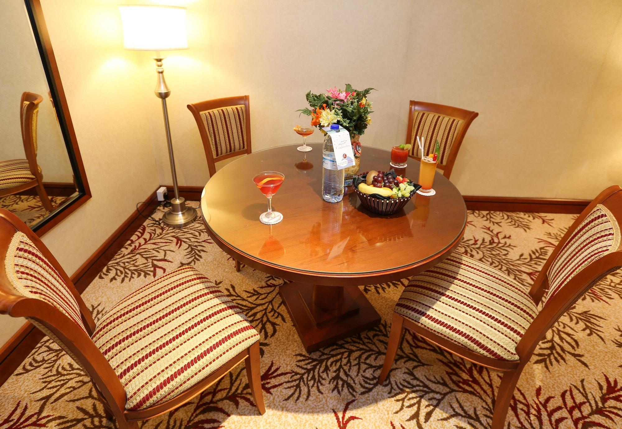 Hotel Ramee Royal