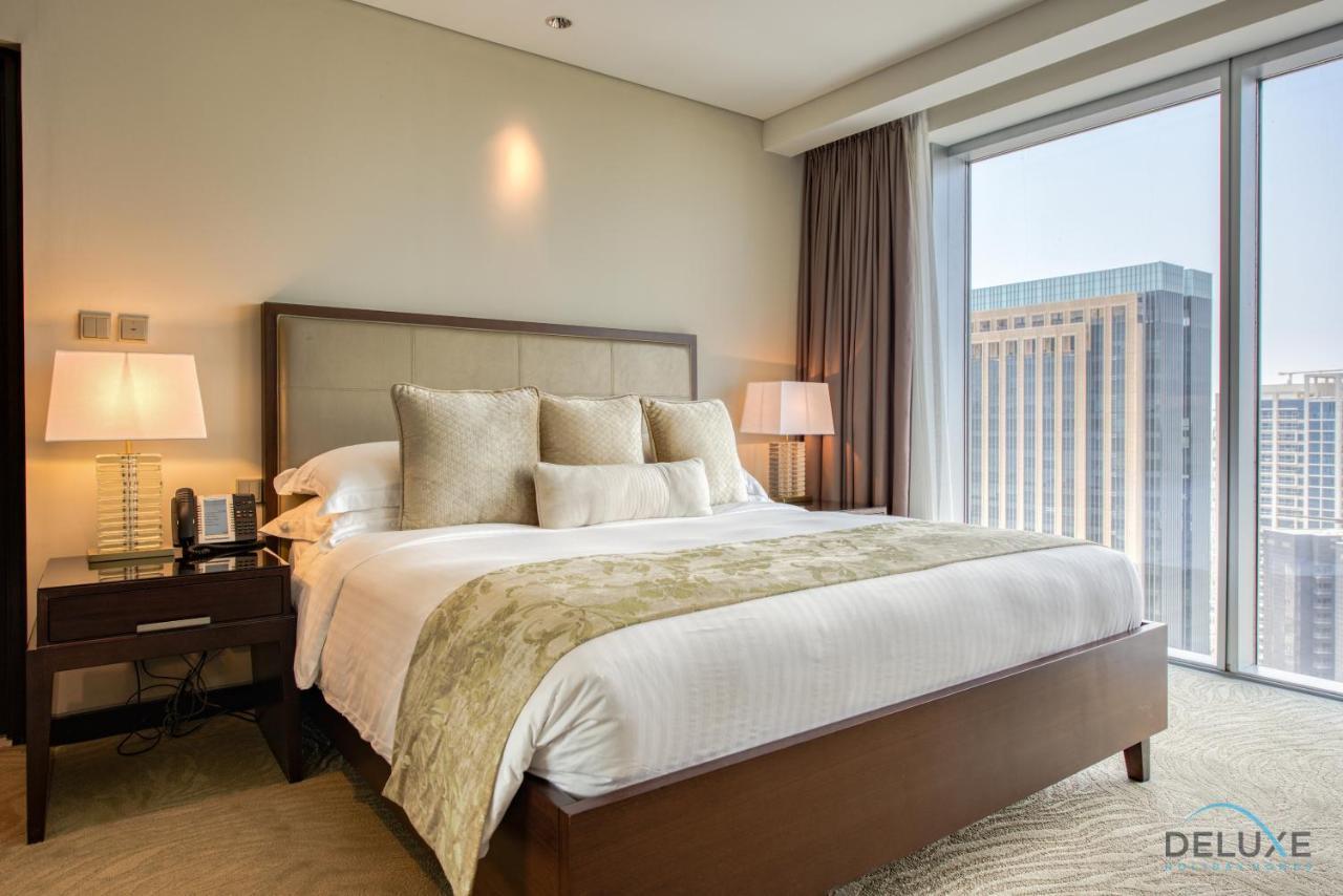 Marina Gem With Overlooking Canal Views 1br Next To Mall, The Address Residences, Marina By Deluxe Homes