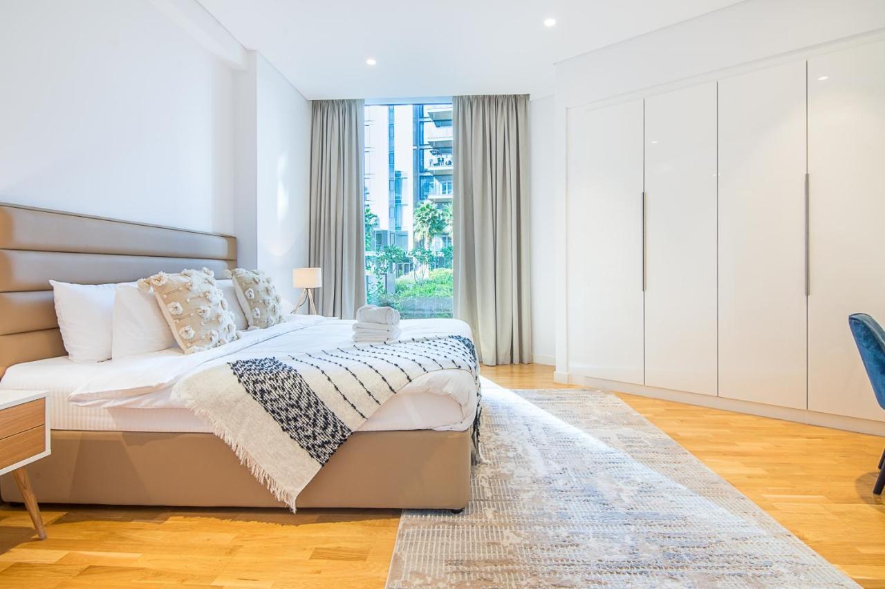 Bluewaters Island Majestic 1br 102
