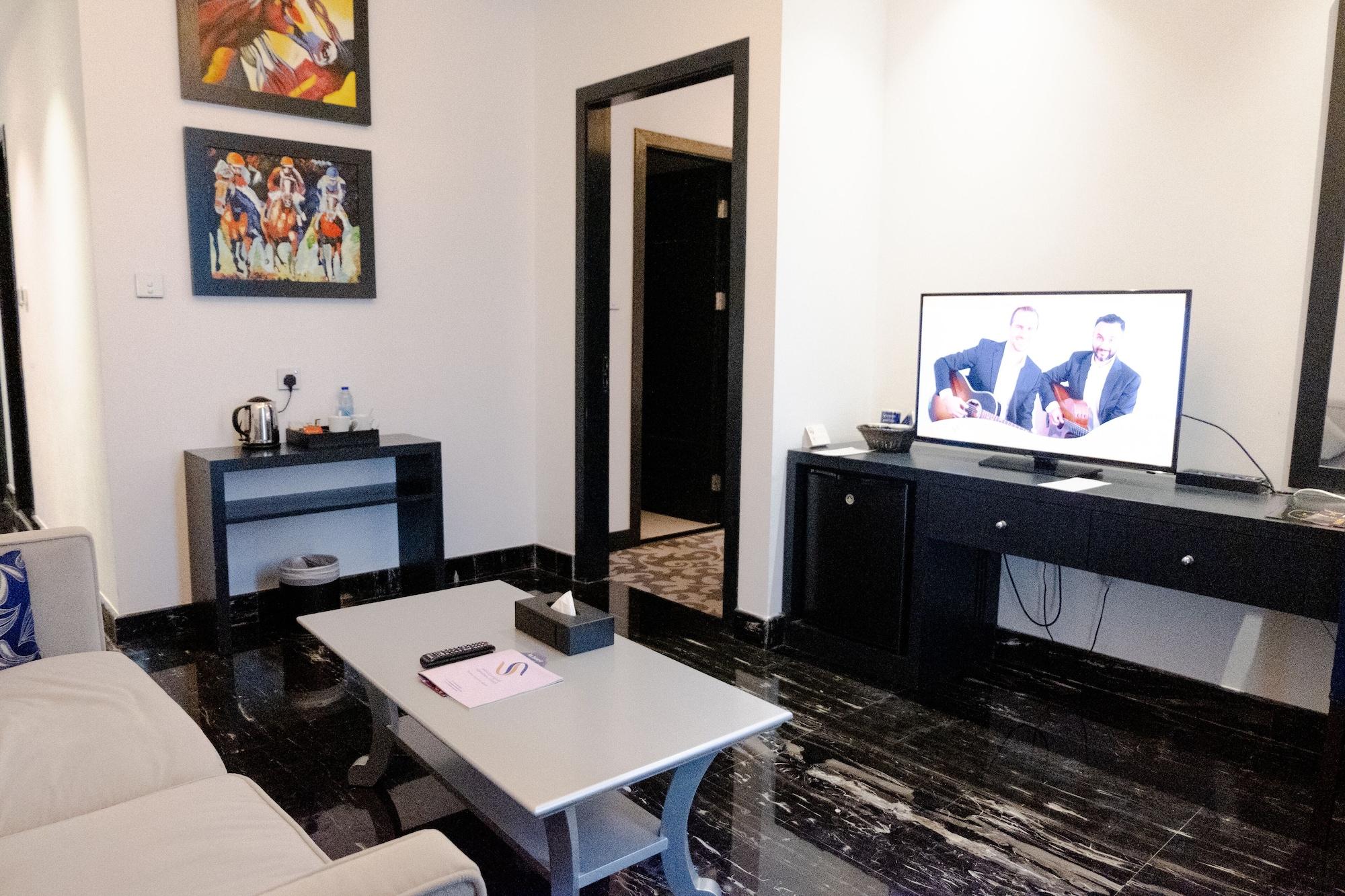 Signature 1 Tecom Hotel