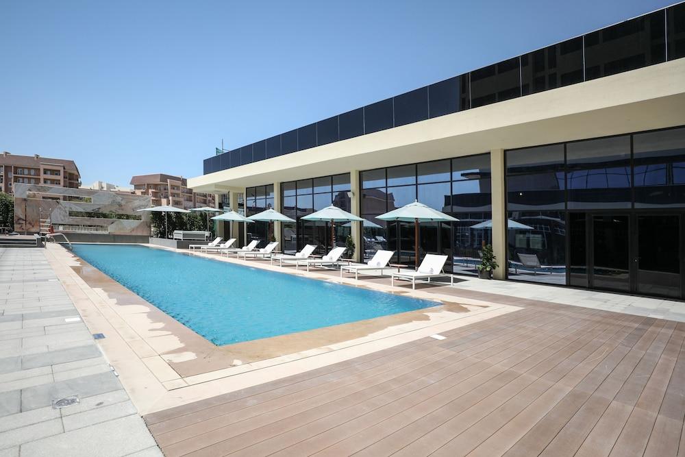 One Hotel 4*