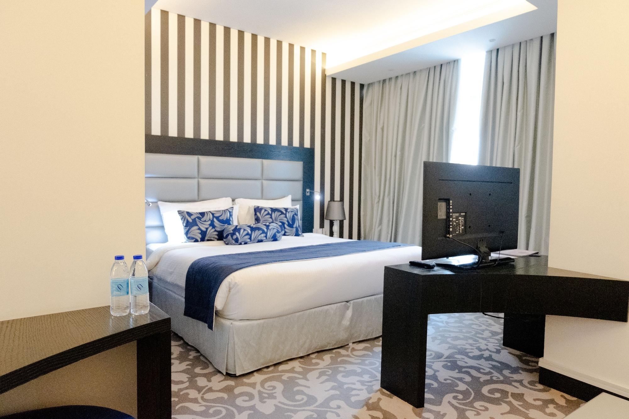 Signature 1 Tecom 4*