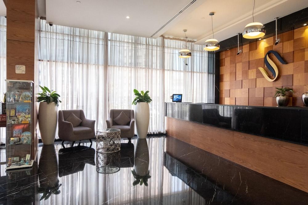 Signature 1 Tecom Hotel 4*