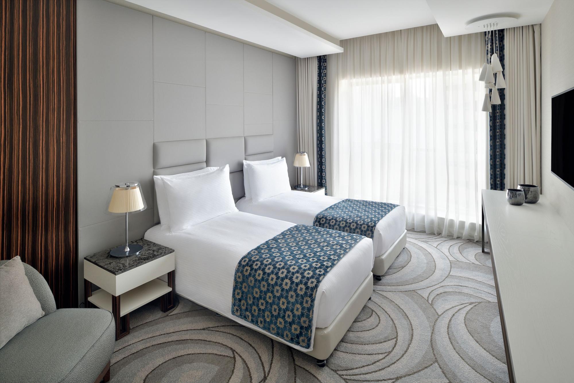 Moevenpick Downtown 5* Dubái