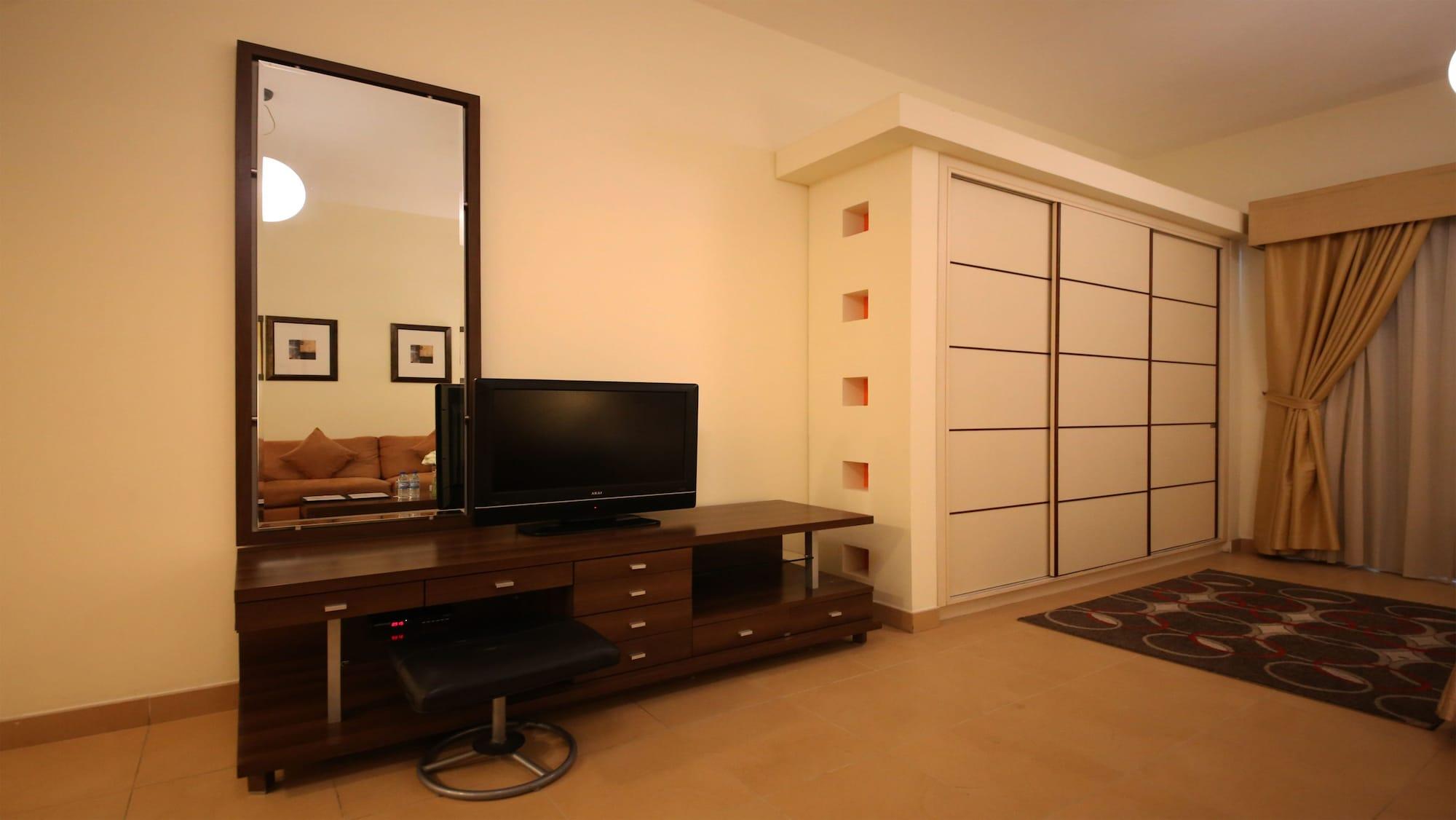 Tulip Apartahotel 3*