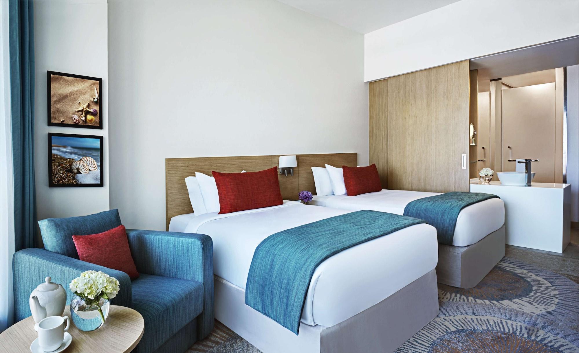 Avani Ibn Battuta Hotel 4*