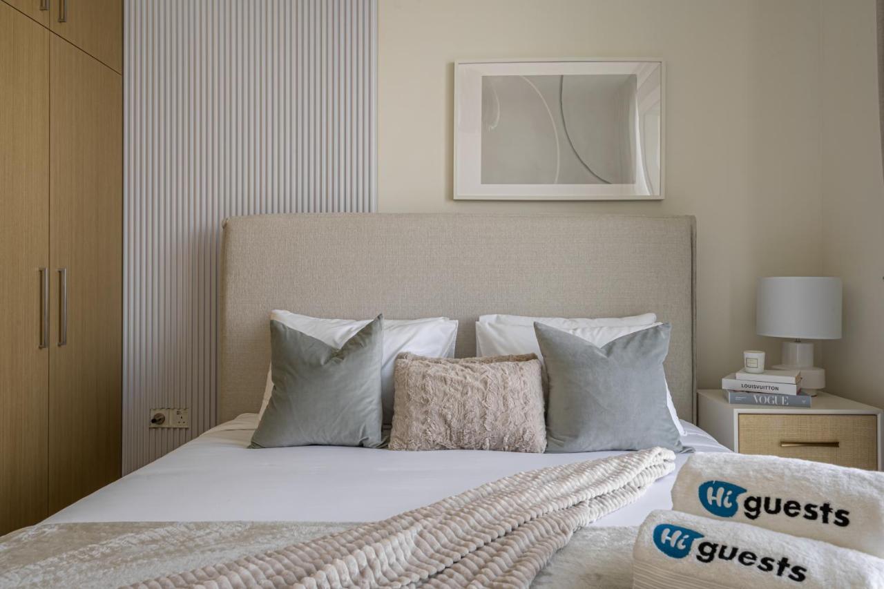 Apartment Higuests - Stylish Floating Over The Marina Waters *