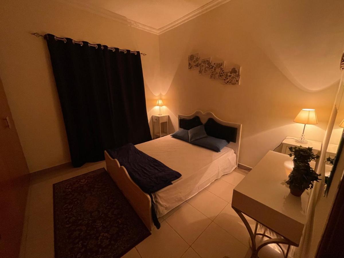 Apartamento Dubai Backpackers 2 *
