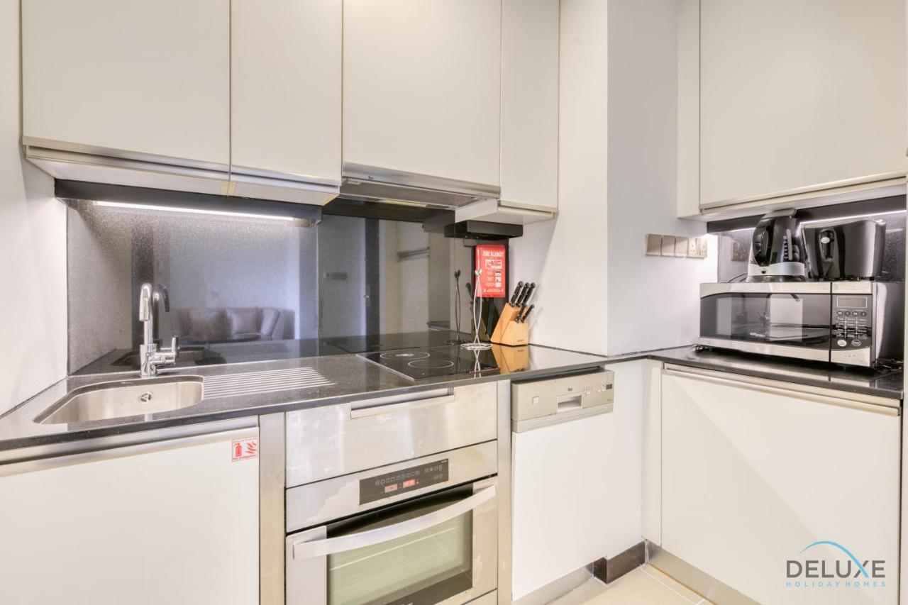 Appartement Steps Away From Marina Mall With Iconic Marina Canal Views, The Address Residences, Marina By Deluxe Homes Dubaï