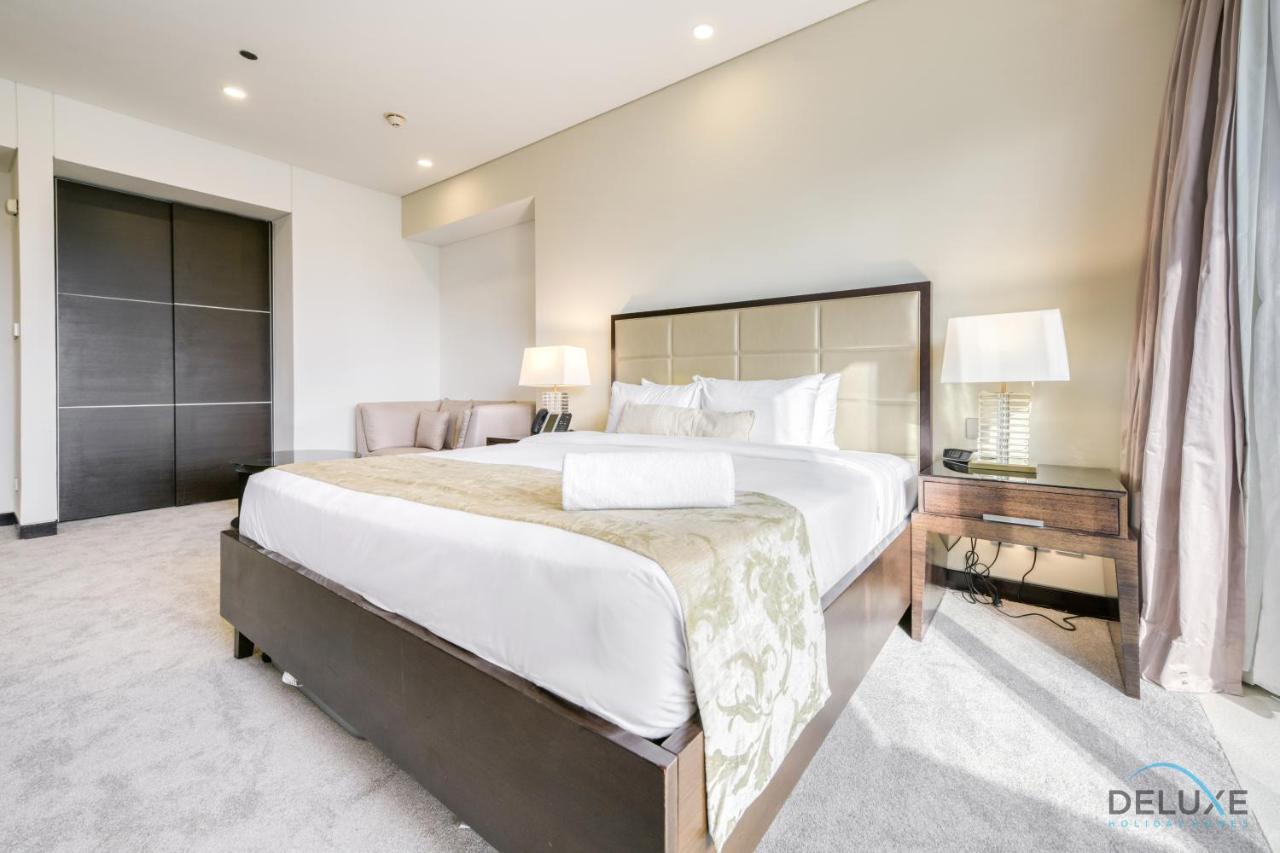Steps Away From Marina Mall With Iconic Marina Canal Views, The Address Residences, Marina By Deluxe Homes