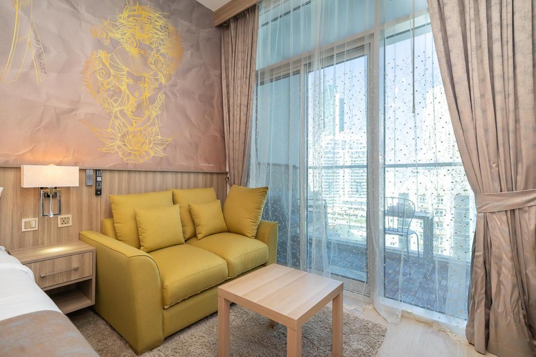 Higuests - Designer In Marina With Amazing Views *