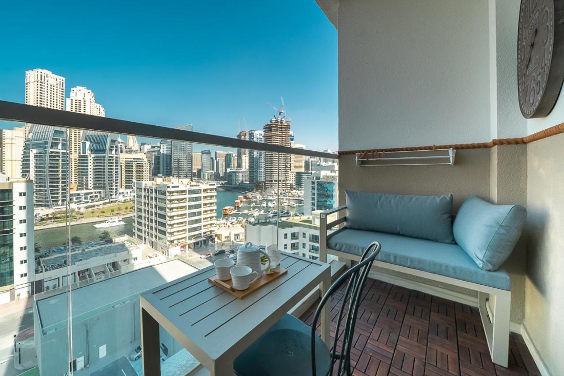 Higuests - Designer In Marina With Amazing Views * Dubai