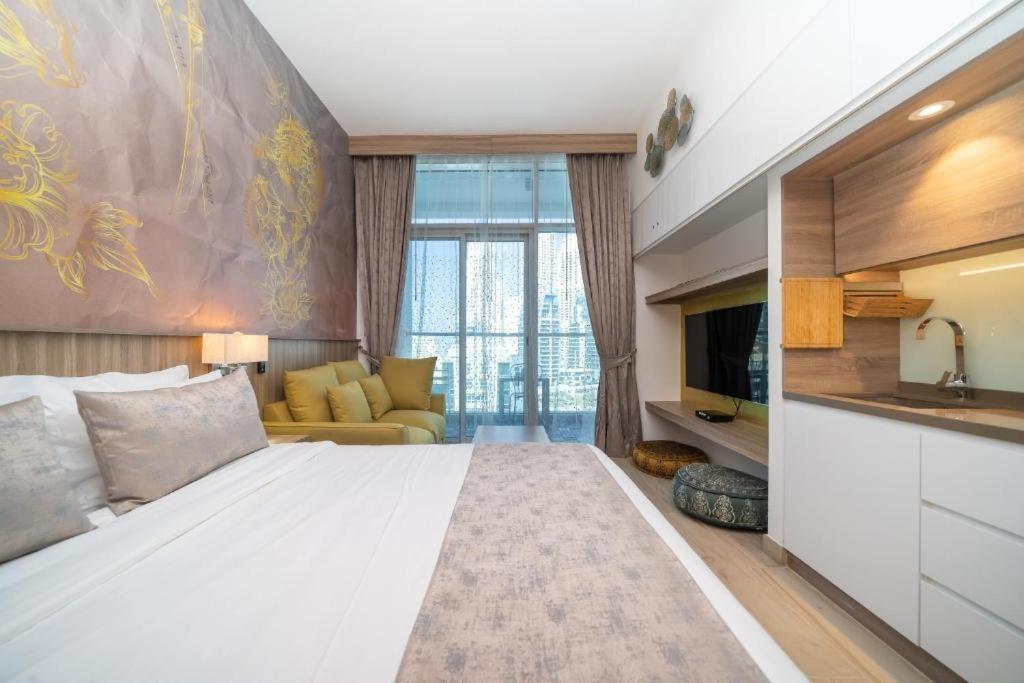 Higuests - Designer In Marina With Amazing Views Apartment