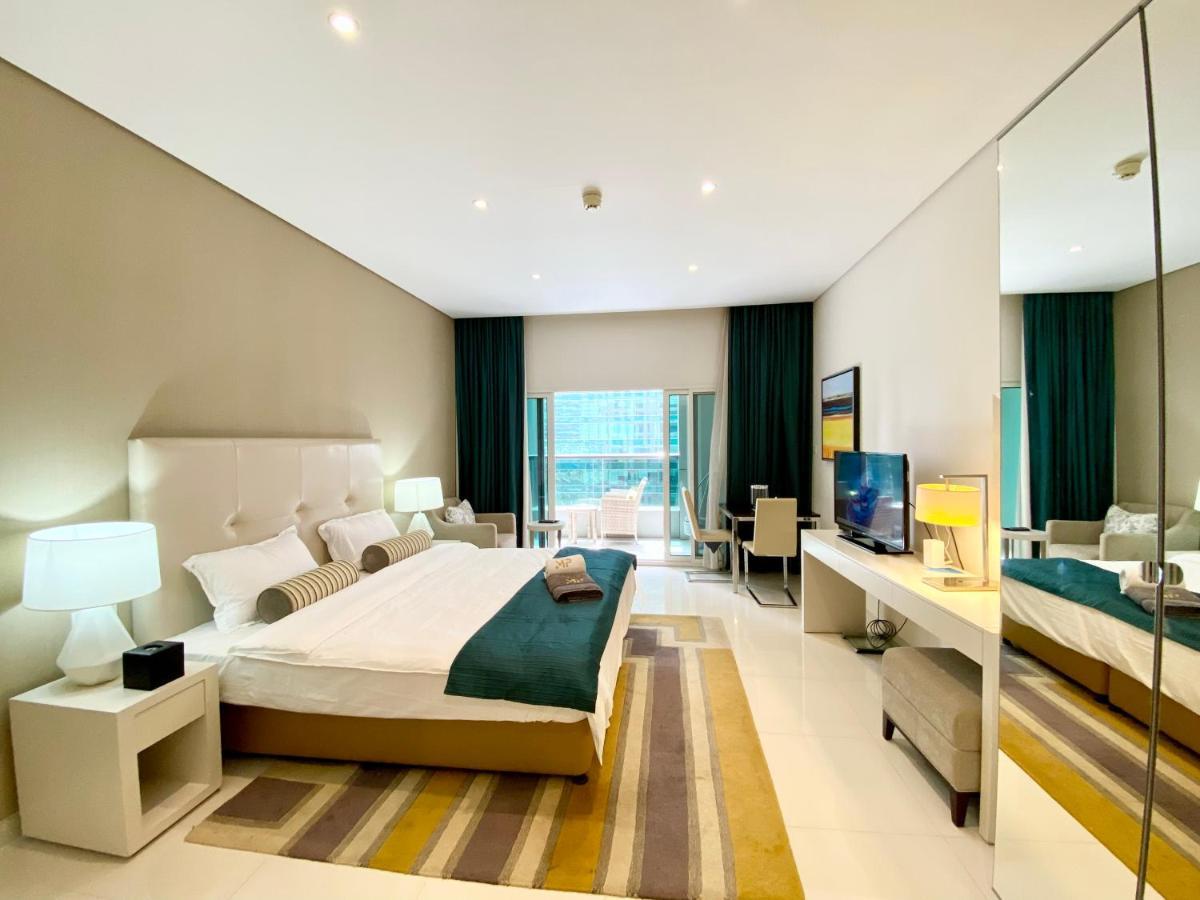 Apartment Marco Polo - Chic Studio With Balcony And Spa, Canal Views