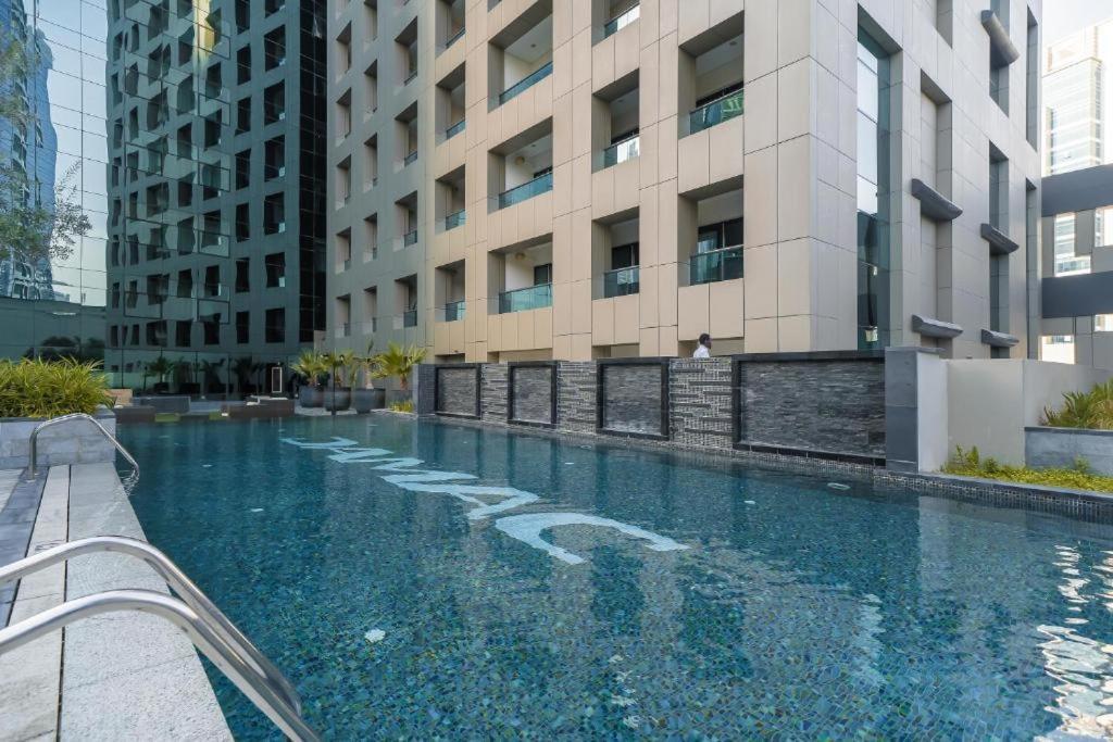 Marco Polo - Chic Studio With Balcony And Spa, Canal Views Apartment *