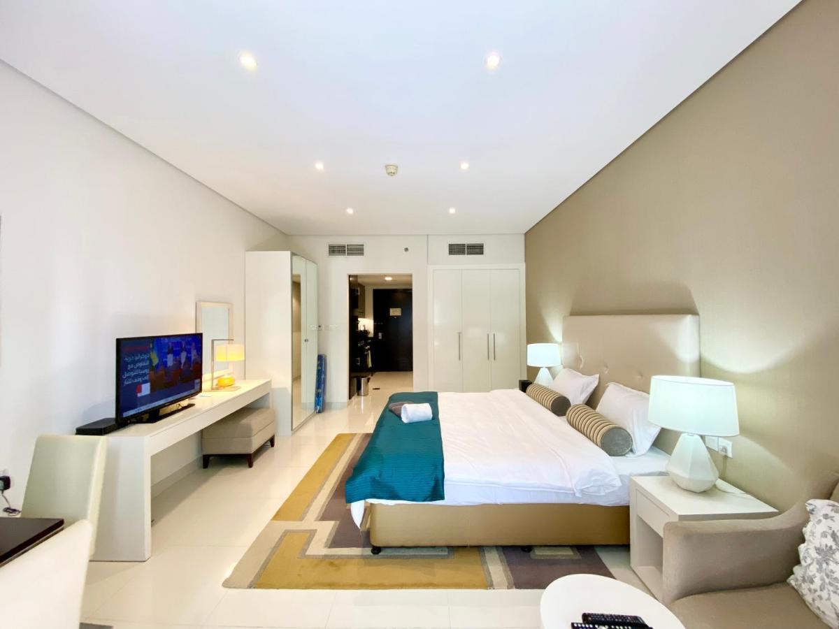 Marco Polo - Chic Studio With Balcony And Spa, Canal Views * Dubai