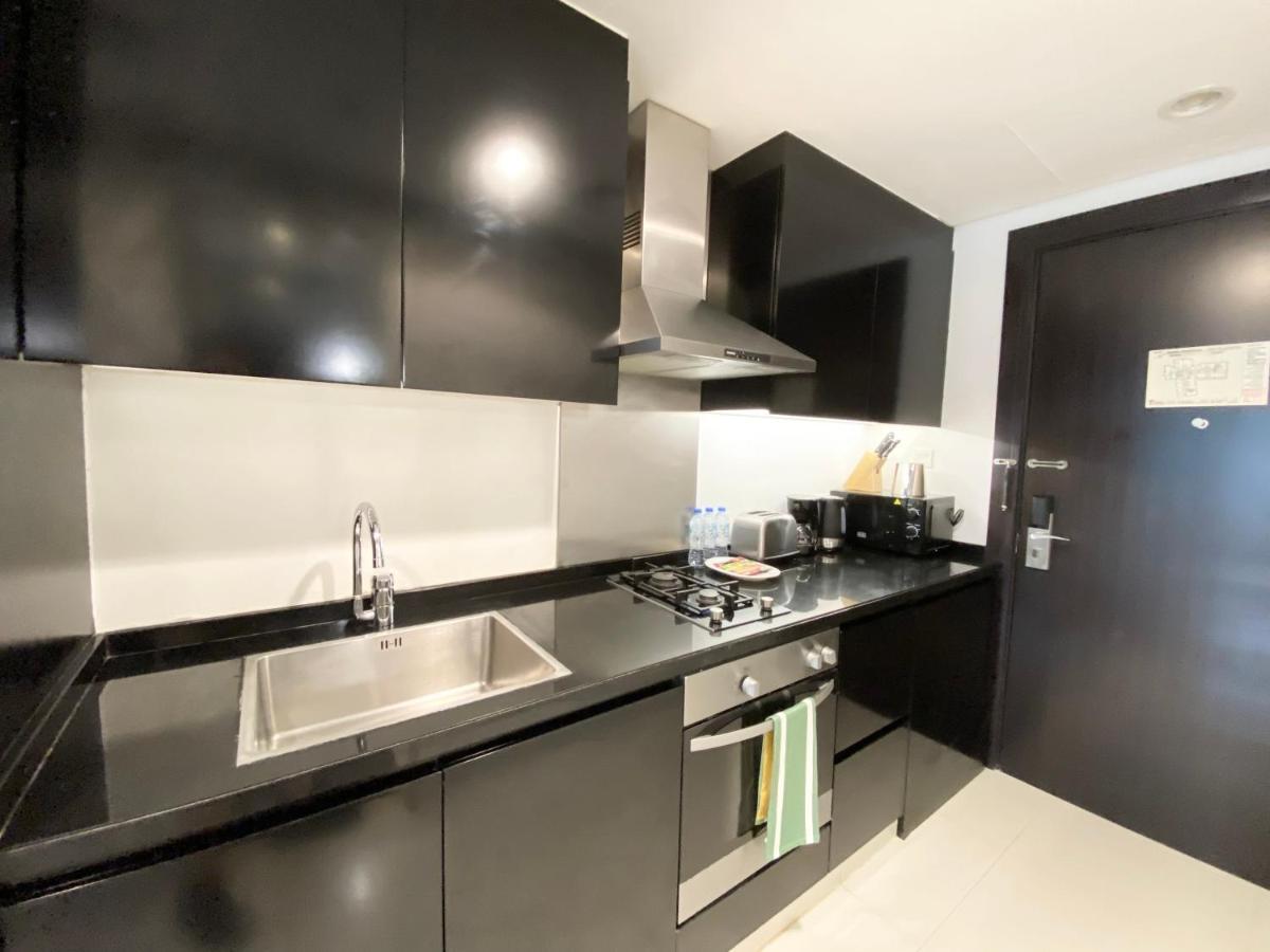 Marco Polo - Chic Studio With Balcony And Spa, Canal Views * Dubai