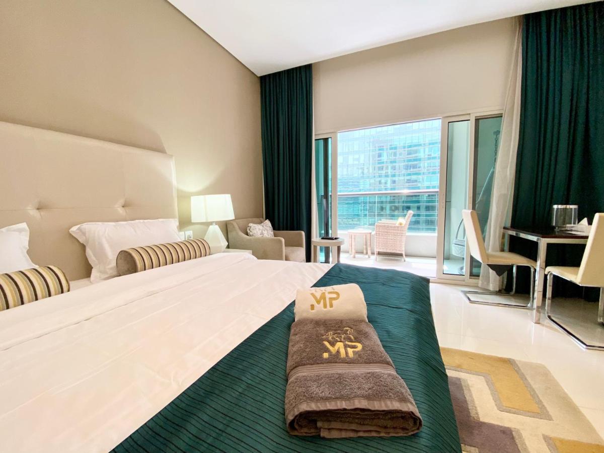 Marco Polo - Chic Studio With Balcony And Spa, Canal Views * Dubai