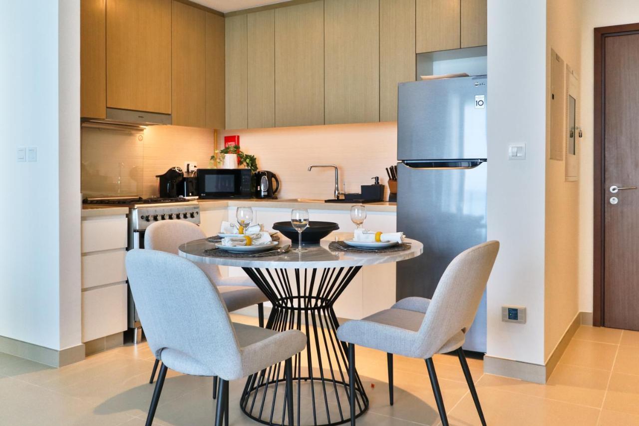 Higuests - Waterfront Luxe With Bluewaters Island Views * Dubai
