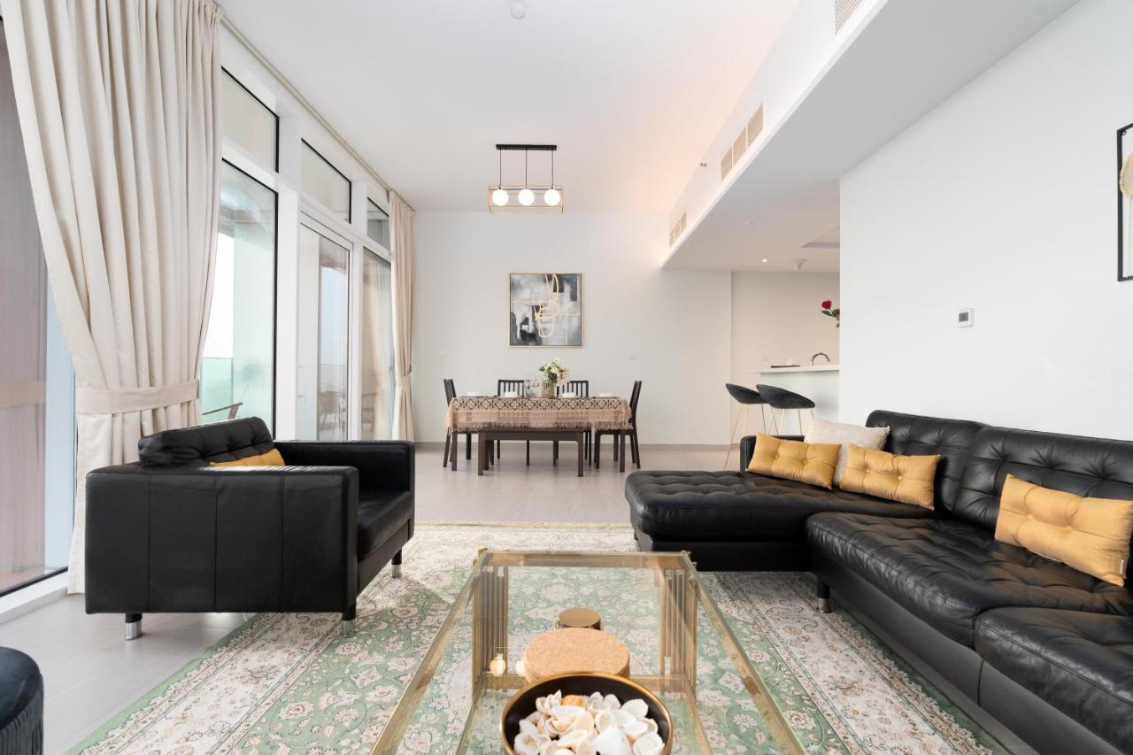 Lejlighed Ultimate - 3 Beds - Scenic Panoramic Views - Right At Metro Station - 5-10min To Sea, Burj Khalifa, Old Town, Downtown - 15min From Airport Dubai