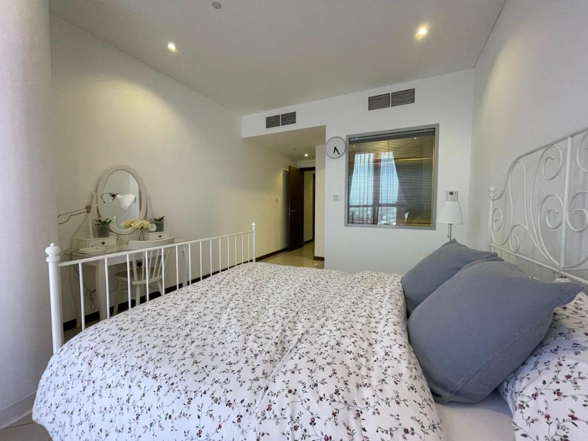 Maison d'hôtes Luxurious One Bedroom - Jasmine Dubaï
