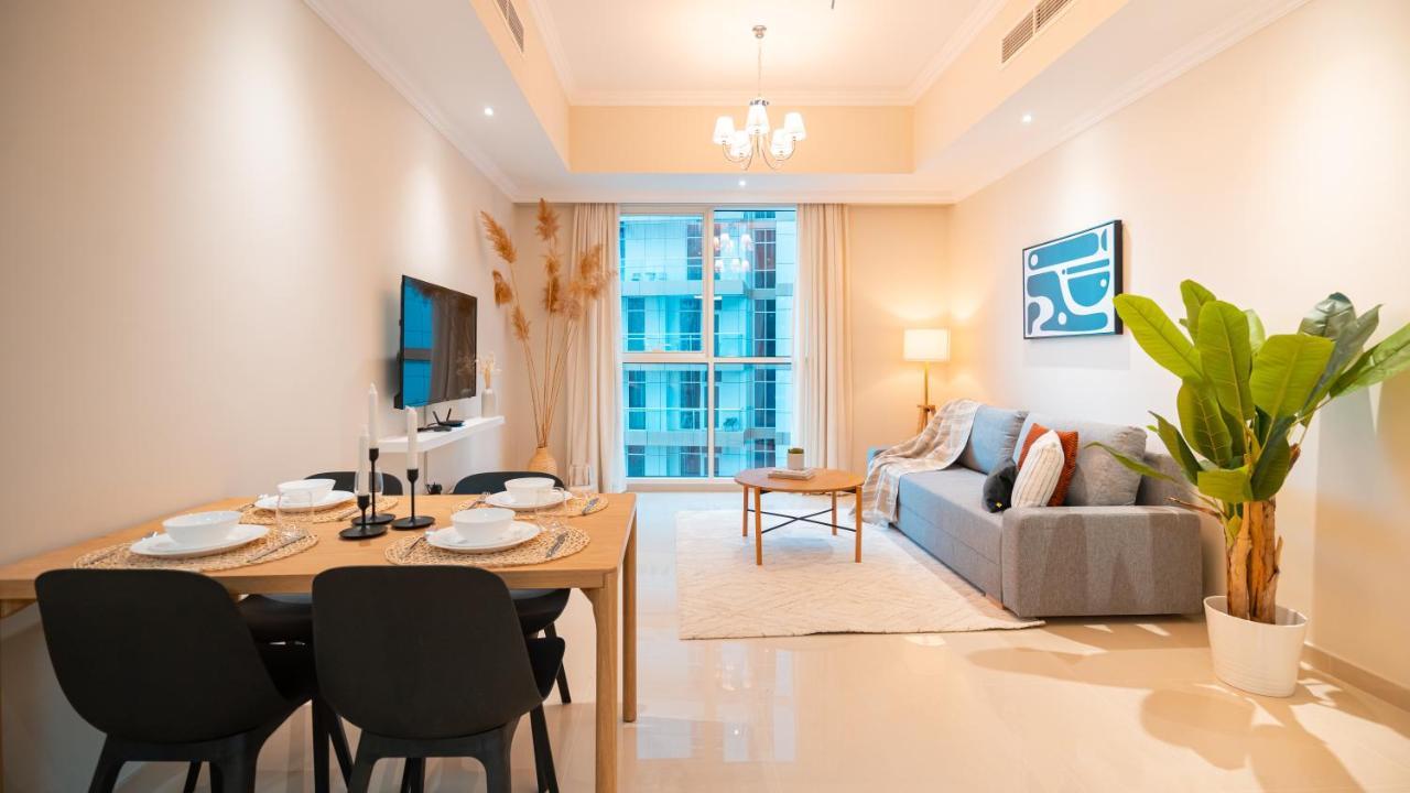 1 Bed Apt With Wifi Pool Nr Mall Burj Khalifa Appartement Dubaï