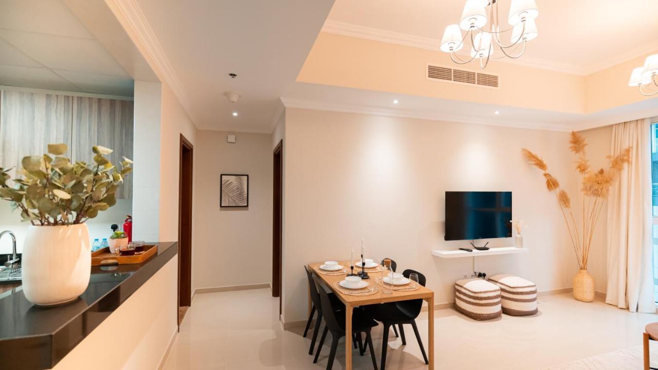 Appartement 1 Bed Apt With Wifi Pool Nr Mall Burj Khalifa
